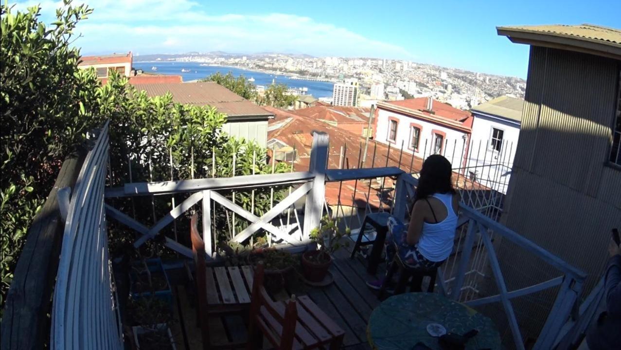 Acuarela Hostel Valparaiso Ngoại thất bức ảnh